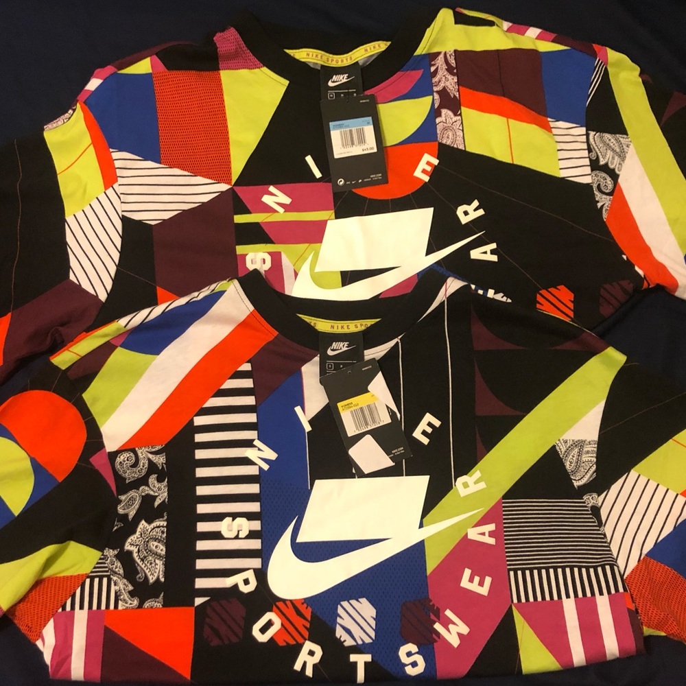 Nike NSW Loose-Fit T-shirt